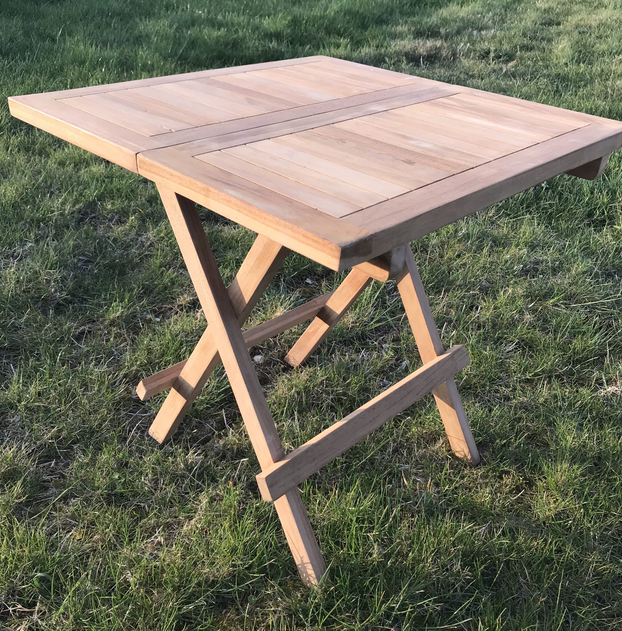 Square Outdoor Folding Side Table In Teak | Kingsley Smythe