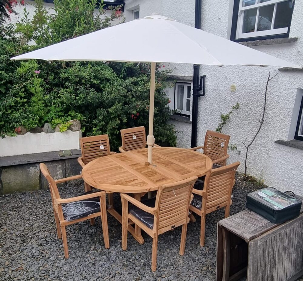 Teak Garden Dining Set. Table 6 chairs cushions and parasol